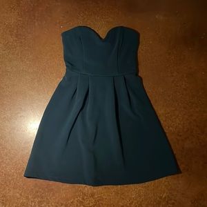 NWT Emerald Green Strapless Cocktail Dress